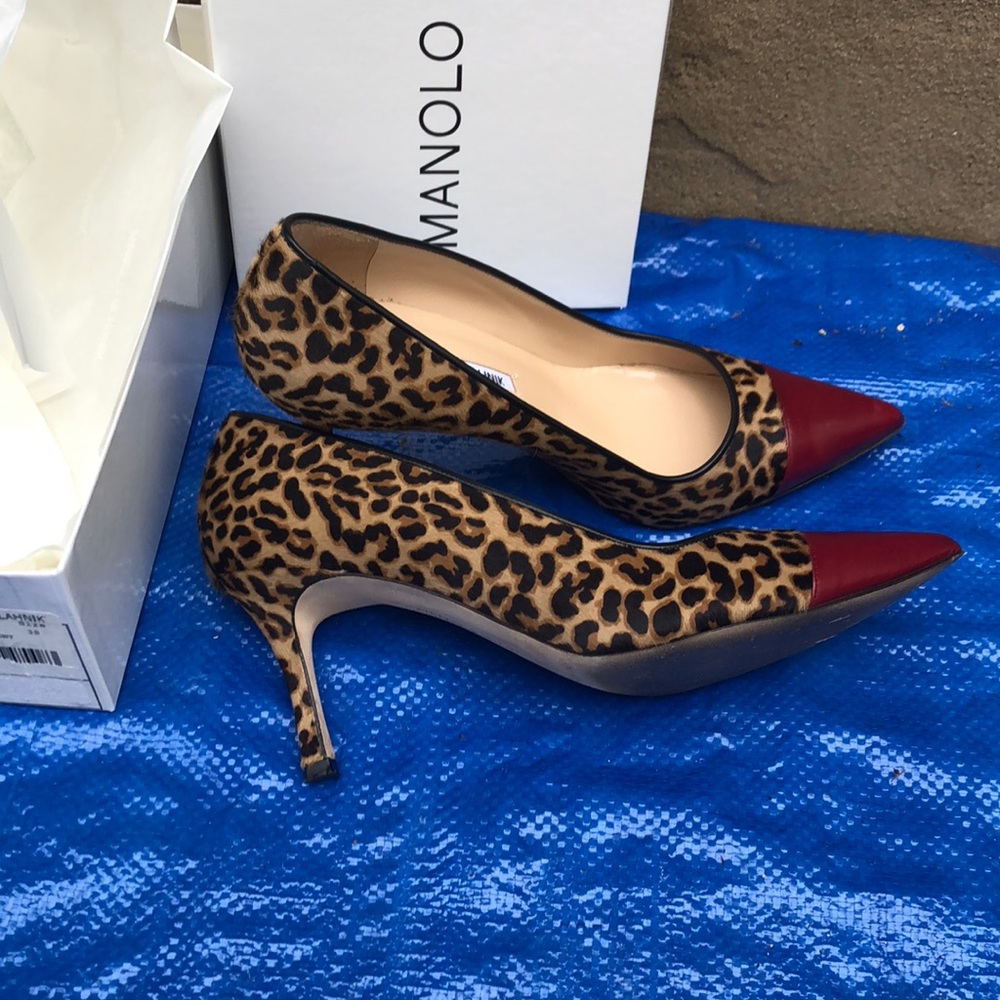 Manolo Blahnik pony hair heels ✅Sold✅ - Picture 4 of 4